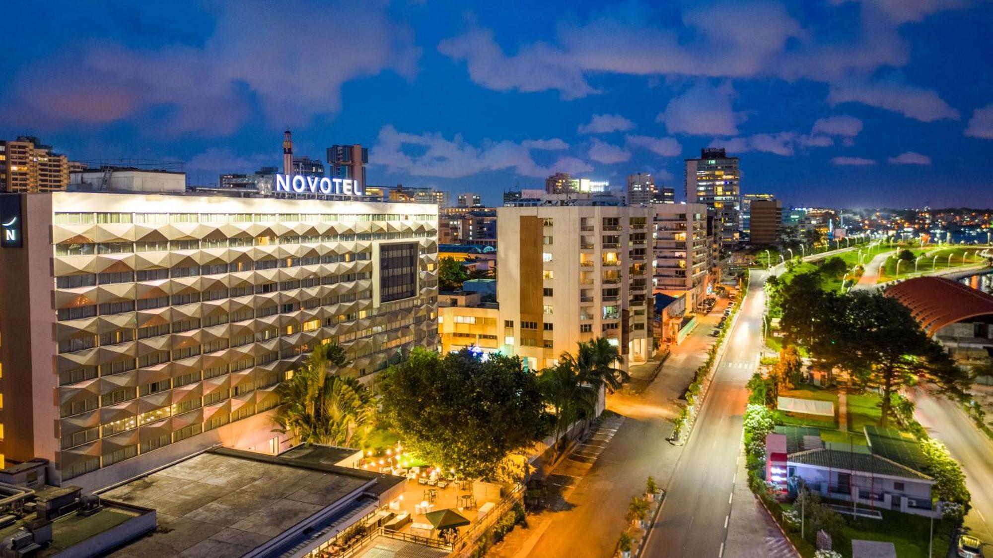 Novotel Abidjan Plateau Eksteriør bilde