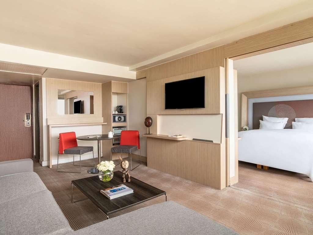 Novotel Abidjan Plateau Rom bilde