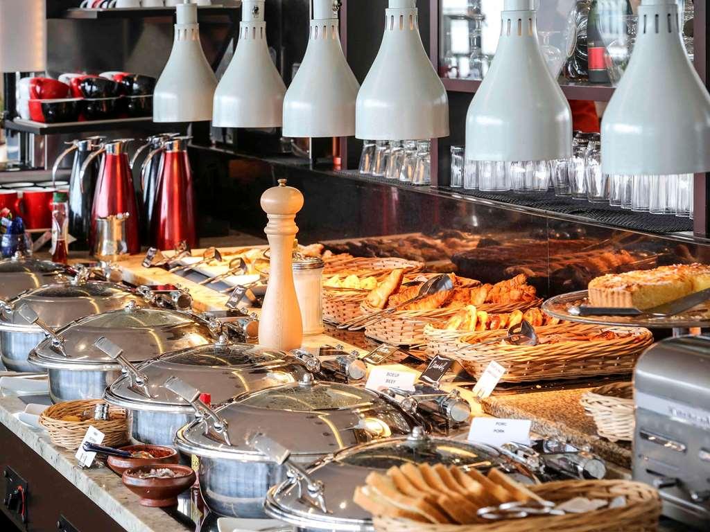 Novotel Abidjan Plateau Restaurant bilde
