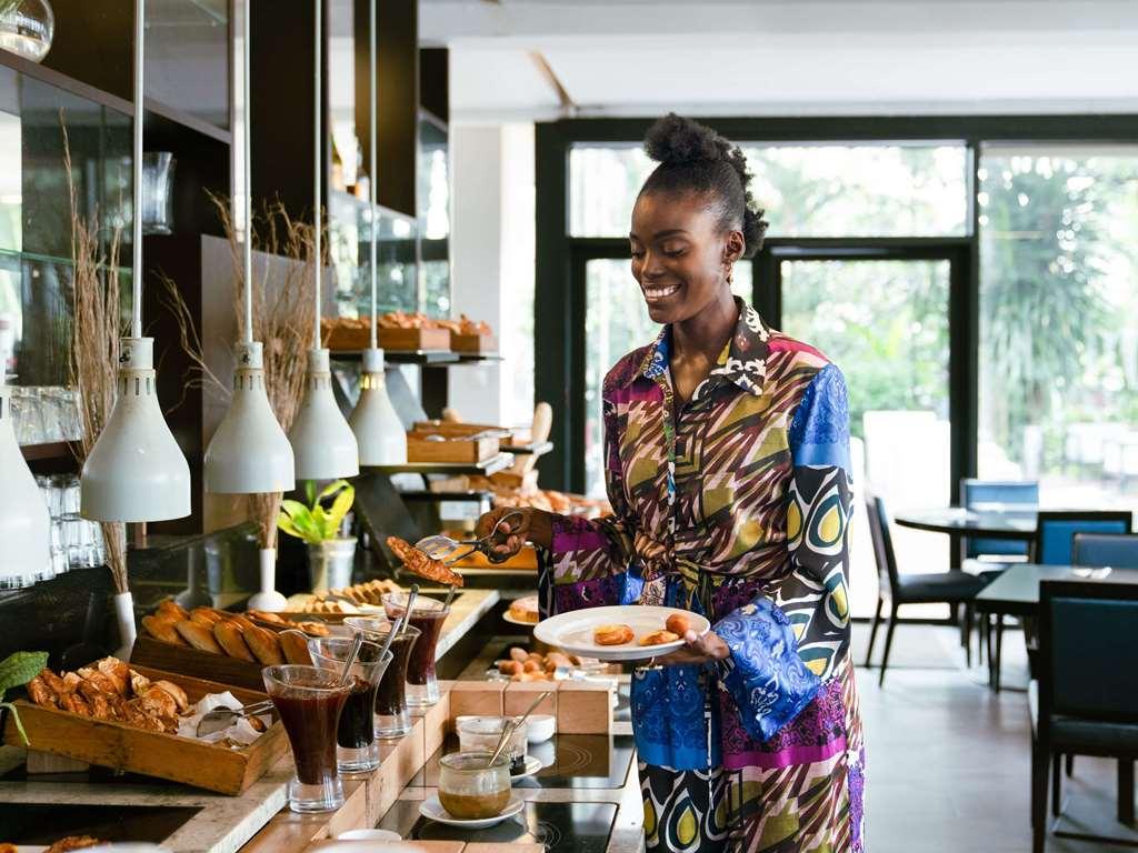 Novotel Abidjan Plateau Restaurant bilde