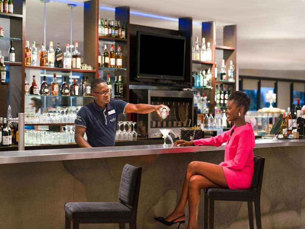 Novotel Abidjan Plateau Restaurant bilde