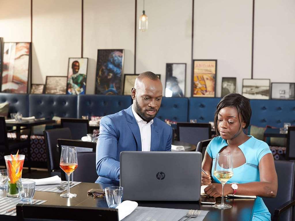 Novotel Abidjan Plateau Restaurant bilde