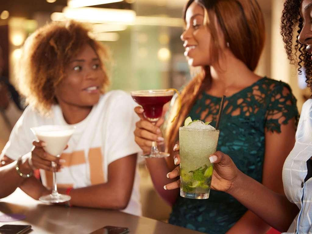 Novotel Abidjan Plateau Restaurant bilde